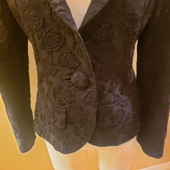 Anne Fontaine Paris Black Floral Natalia Jacket - Picture 12 of 16